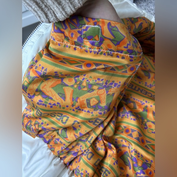 Descente Vintage Women’s 80’s Cinched Waist Ski Jacket Size 4 - Picture 11 of 16